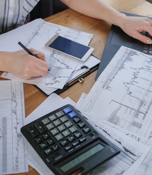 Muhasebe departmanı revizyon hizmetiyle kayıt kalitesini artırıyor, hata riskini azaltıyoruz. Beylikdüzü'nde iç muhasebe süreçlerinizi güçlendiriyoruz.